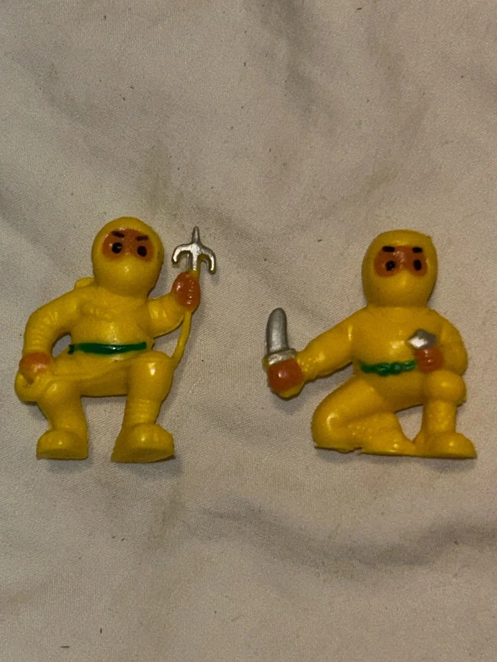 Vintage 1990s-2000s Multi Color Karate Ninjas Gum Ball Machine Toys Lot Of 10